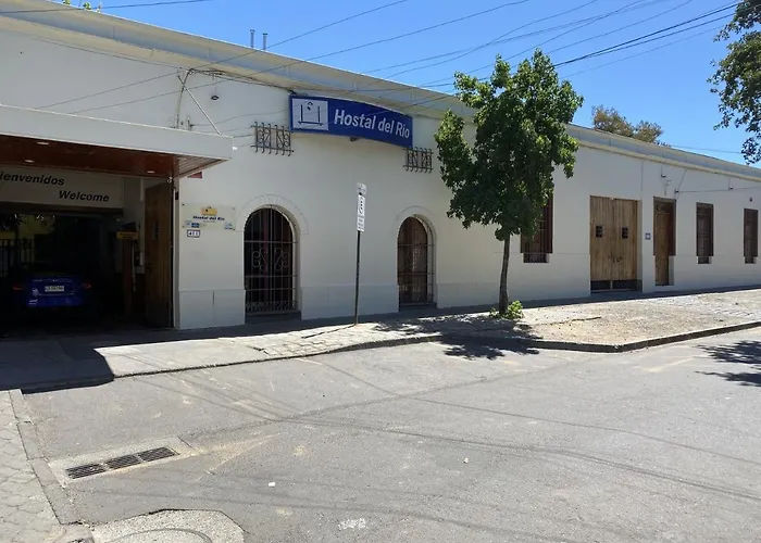 Hostal Del RioHostal